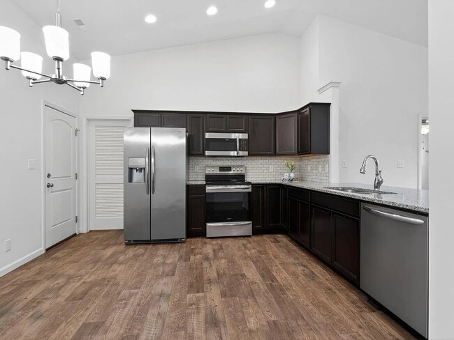Photo - 3272 Maitland Dr