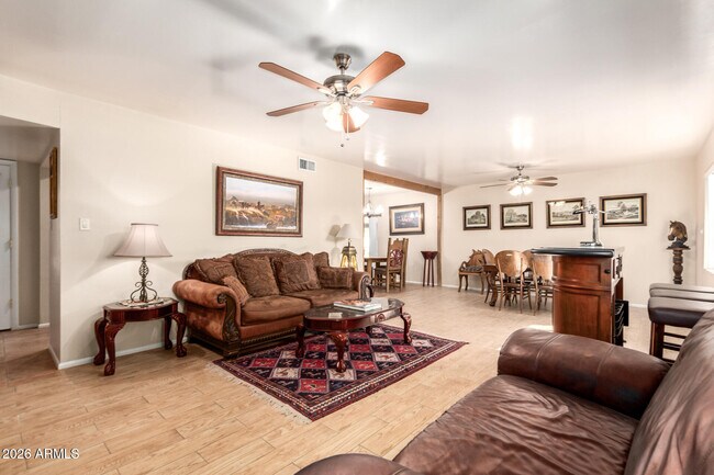 Photo - 6419 E Cactus Rd