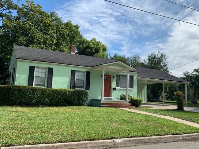 Photo - 2167 Felch Ave