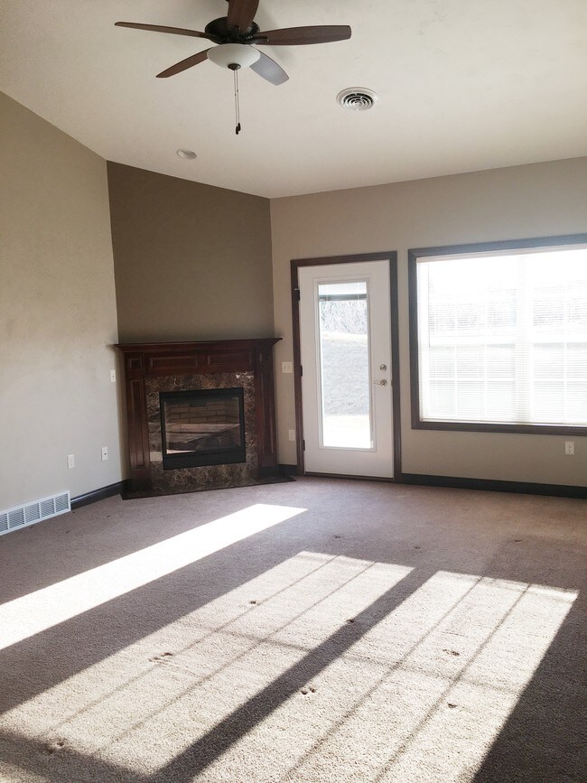 Photo - W6912 Sunnyvale Ln Unit 3