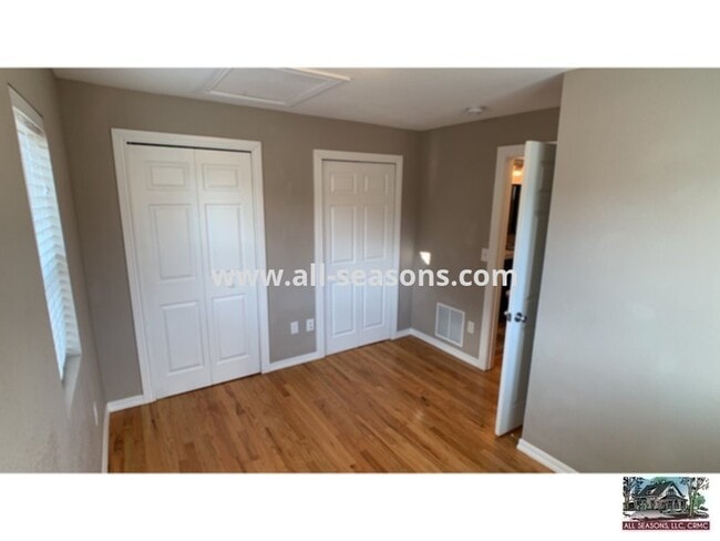 Photo - Remodeled bungalow located close to downtown!
