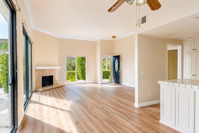 Photo - 32355 Saddle Mountain Dr