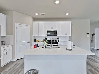 Photo - 960 Summer Dr