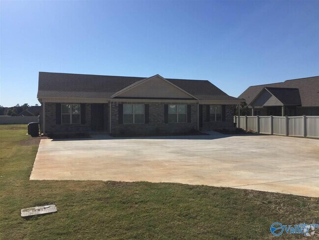 Building Photo - 26074 Capshaw Rd Rental