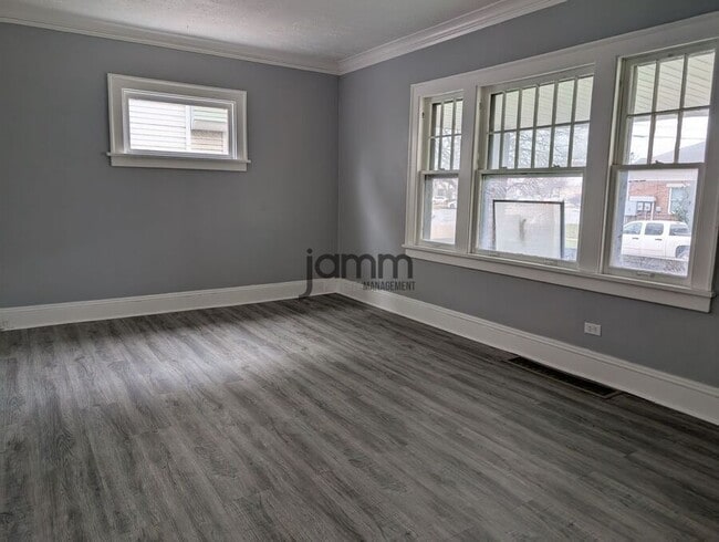 Photo - 10711 Joan Ave