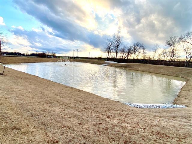 Photo - 615 Metallic Tree Ln