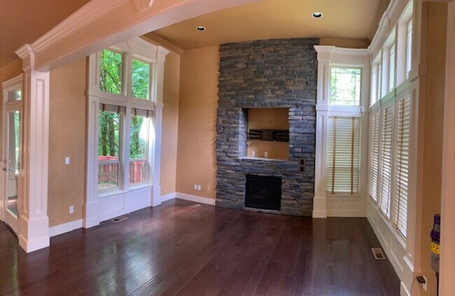 Photo - Starpointe Luxury Home with 6 Bedrooms, 4 Baths, & 3 Levels, Backs To 40 Acres Greenspace/Trails