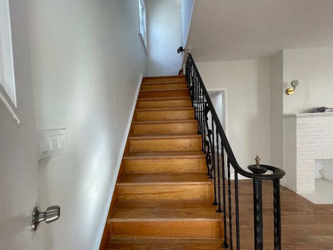 Photo - 2724 Summit Terrace