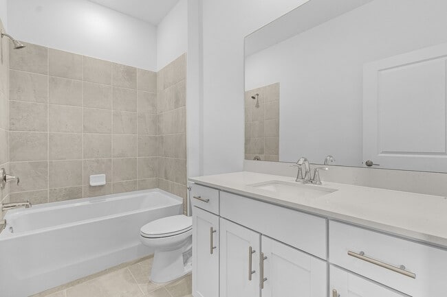 Photo - 19617 Hinkley Dr