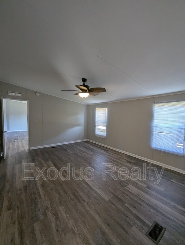 Photo - 2071 Heritage Way