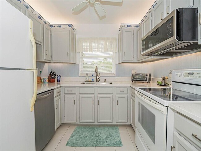 Photo - 57 Woodland Dr Unit 201