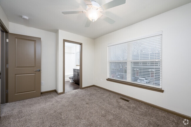 3BR, 2.5BA - 1,333SF - Primary Bedroom - The Win