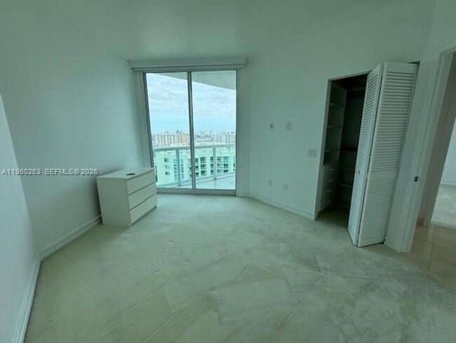 Photo - 16400 Collins Ave
