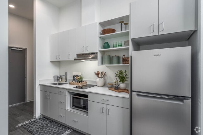 Studio - 275SF - Kitchen