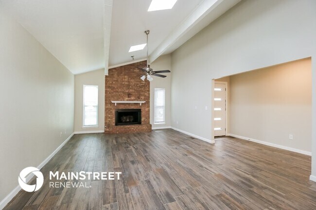 Photo - 2905 Parkside Dr