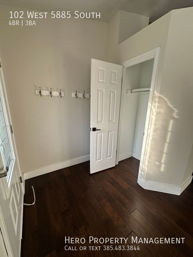 Photo - 102 W 5885 S