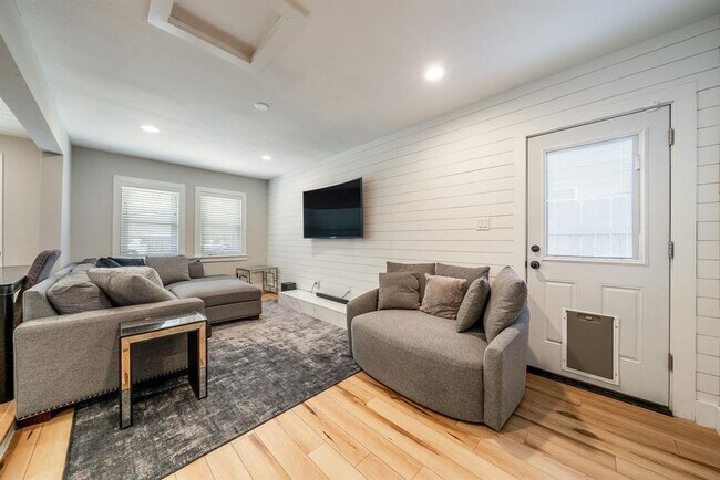 Photo - 7003 Cherry Meadow Dr