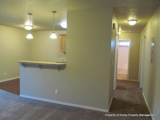Photo - 1023 W Pine Ave