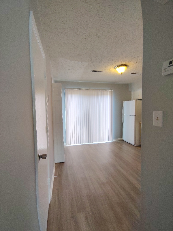 Building Photo - 25 Fonda Dr Rental