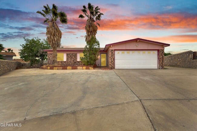 Photo - 1529 Babe Hiskey Ln