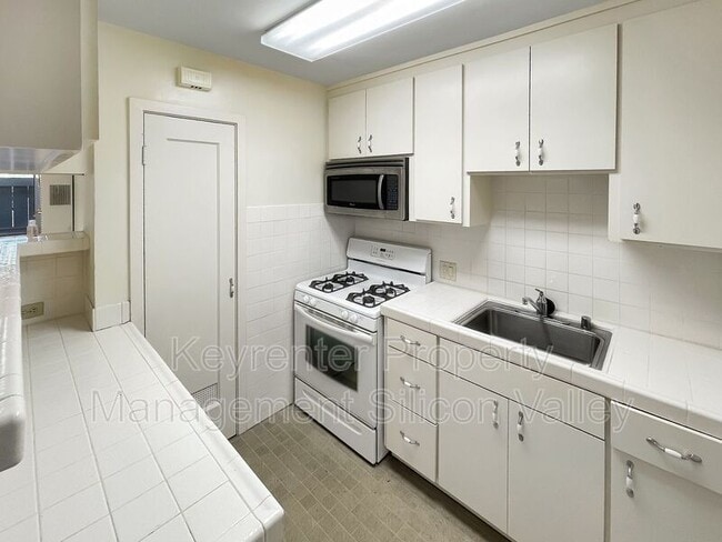 Photo - 615 Partridge Ave