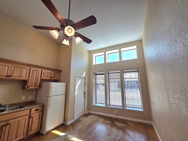 Photo - Floresville 3rd St Apartments Unit 101