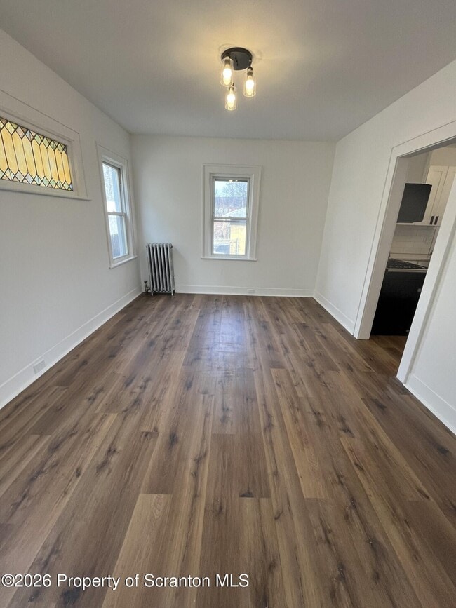 Photo - 1139 Sanderson Ave