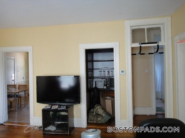 Photo - 3 Kinnaird St Unit 2