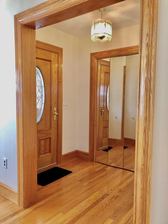 Photo - 18 Silk St Unit 1