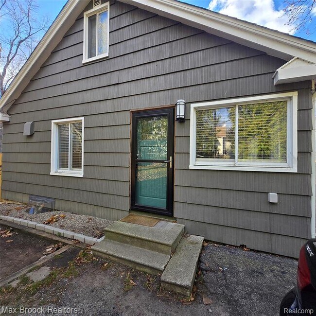 Photo - 805 S Winding Dr