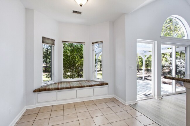 Photo - 173 Sumter Square