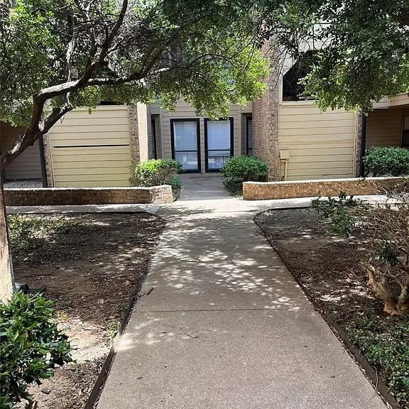 Walkway to Building 2 - 3022 Forest Ln Unit 222
