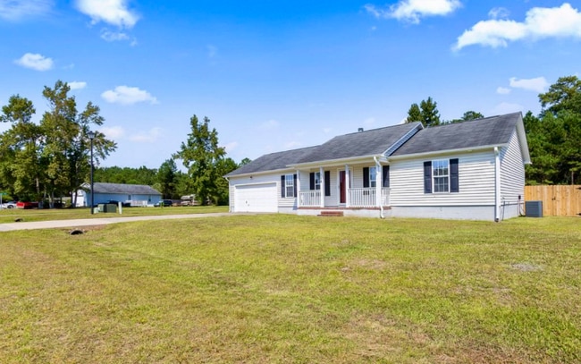 Photo - 106 Constitution Ave