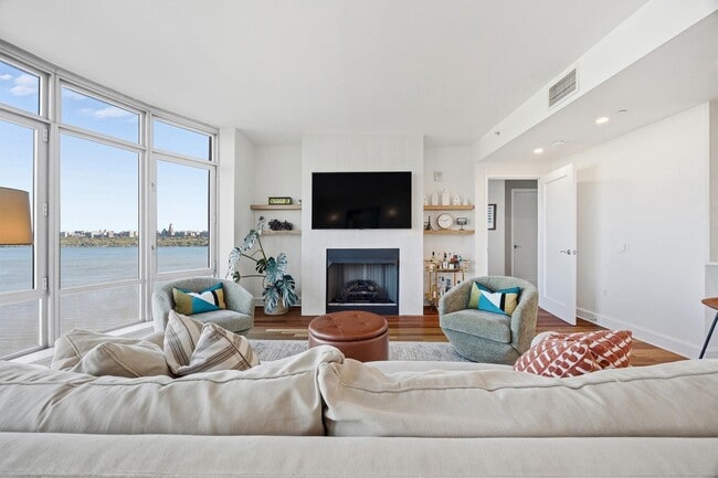 Photo - 8100 River Rd Unit 1203