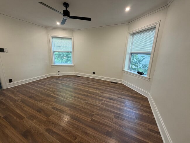 Photo - 6749 S Peoria St Unit 1