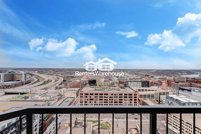 Photo - 78 W 10th St Unidad 2025 Rental