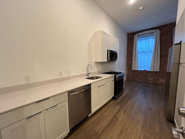 Photo - 1329 4th Ave S