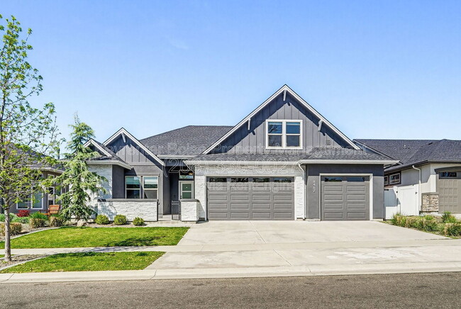 Building Photo - 8462 W Suttle Lake Dr