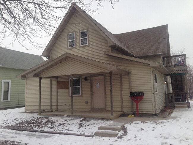 Building Photo - 501 S Main St Unit 1