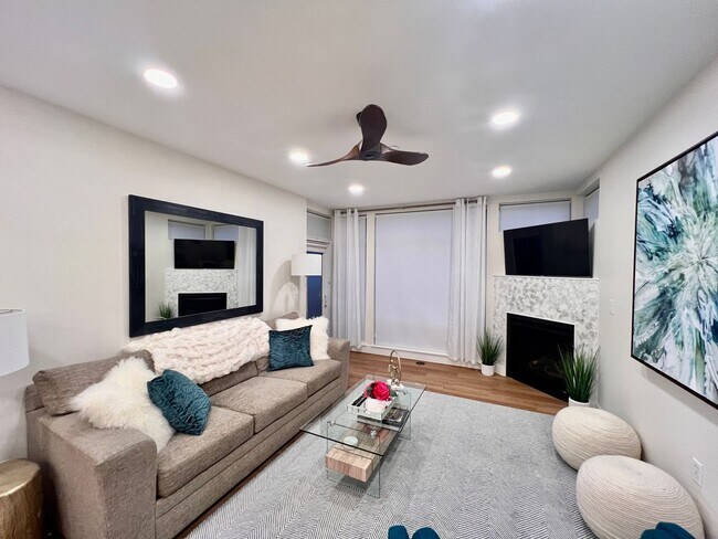 Photo - Kirkland Central Condo Unit 211