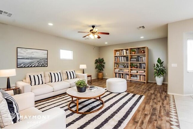 Photo - 18356 W Mission Ln