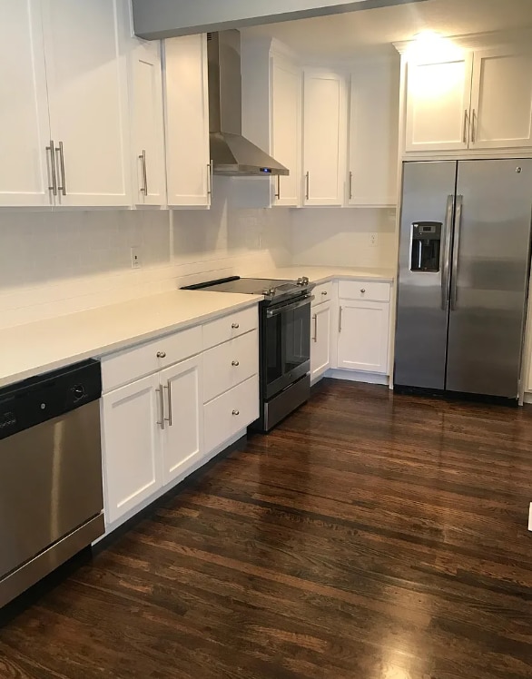 Photo - 1011 W 45th St
