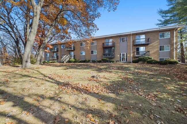 Forest Hills Apartments