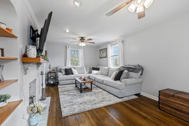 Photo - Beautiful Home for Rent