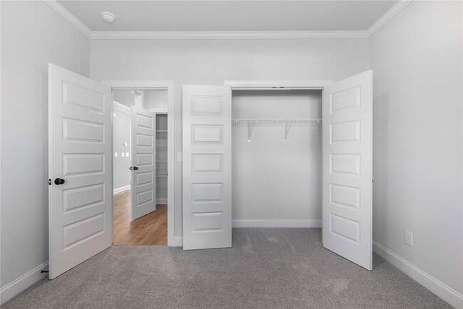 448 Banff Dr