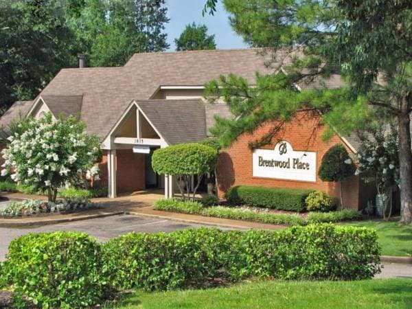 Brentwood Apartments