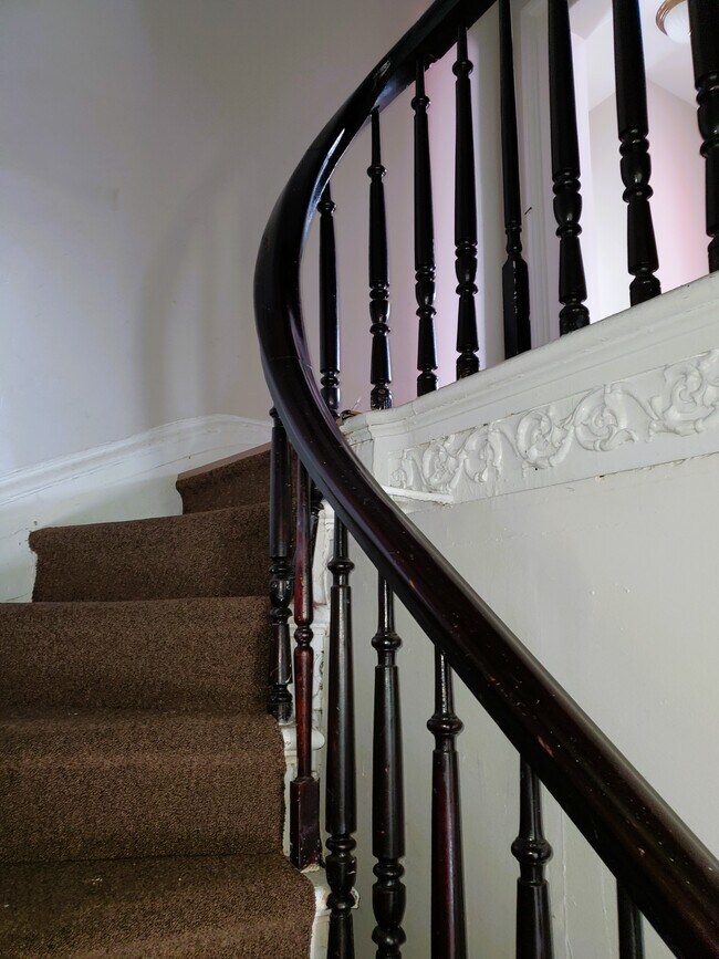 Photo - 186 Summit Ave Unidad 2