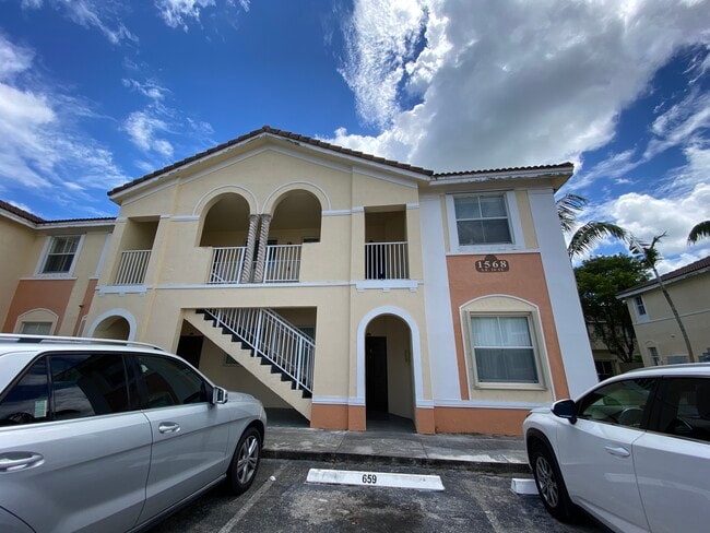 Photo - 1568 SE 26th St Unit 200