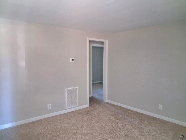 Photo - 1103 Gaines Dr