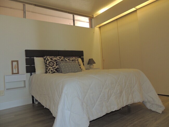 Photo - 4302 Ocean Dr